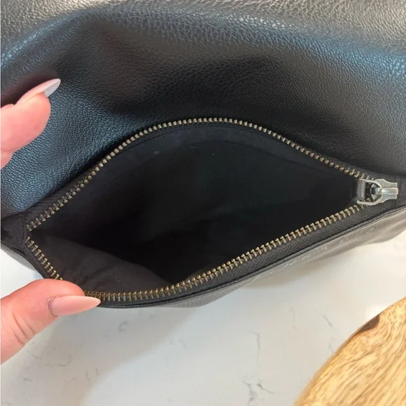 BCBGeneration Textured Beaded Black Clutch Y2K 2000s - Picture 6 of 8